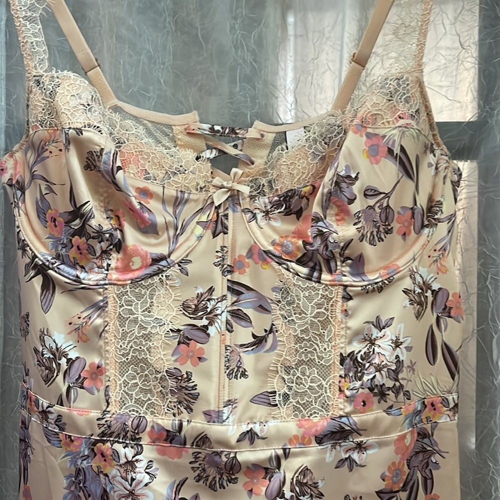 VICTORIAS SECRET WICKED SATIN BALCONETTE SLIP DRESS FLORAL LACE - Picture 6 of 9